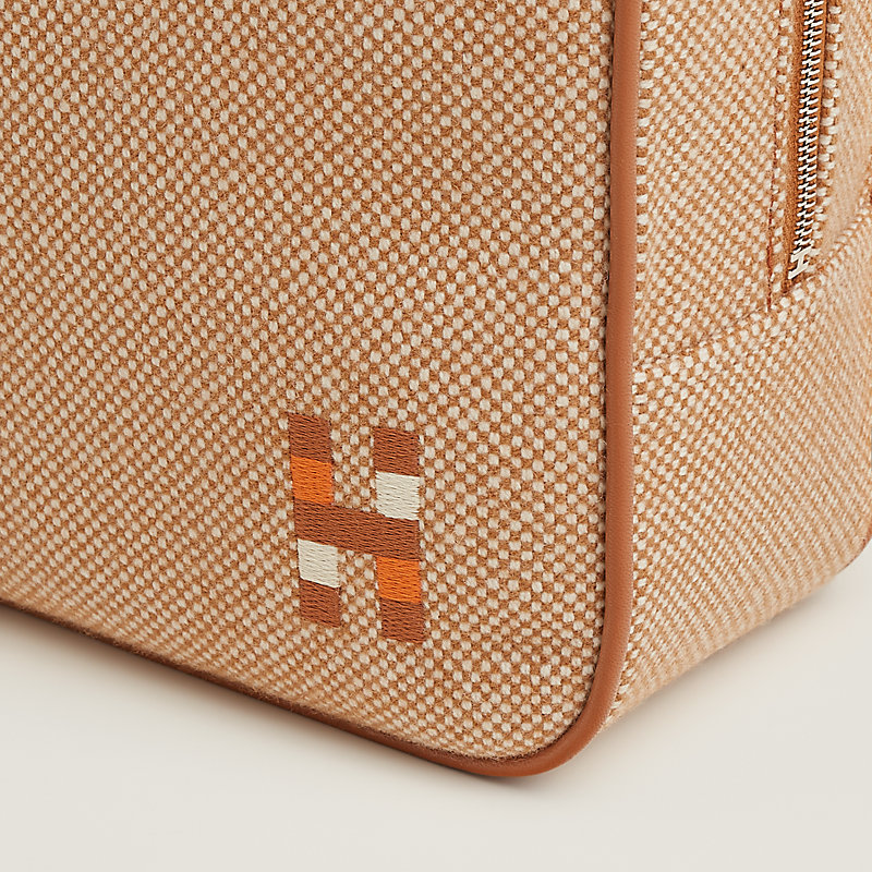 Chapitre H Cavalier case, large model - Beige | Hermès Finland